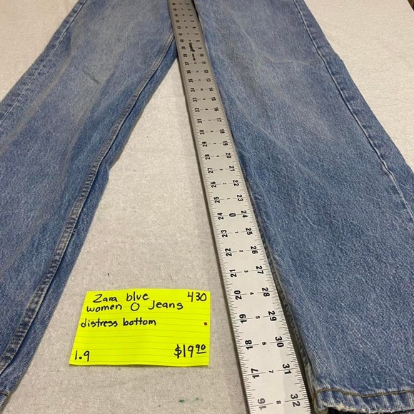 Zara blue women 0 straight leg denim jeans distressed bottom. SKU430#denim - Picture 3 of 8